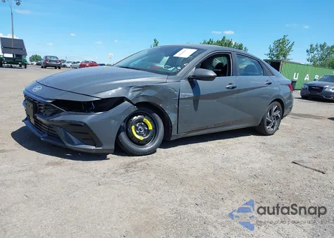 2024 Hyundai Elantra Sel from USA, damaged, VIN KMHLS4DG4RU749617